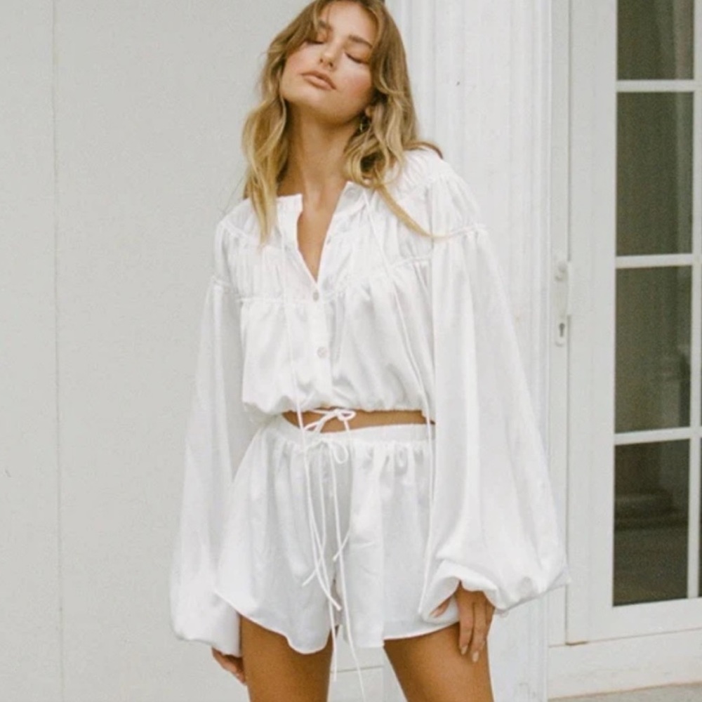 Sabo Skirt white silk two piece set